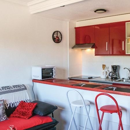 1 Bedroom Gorgeous Apartment In 罗雅勒斯 外观 照片